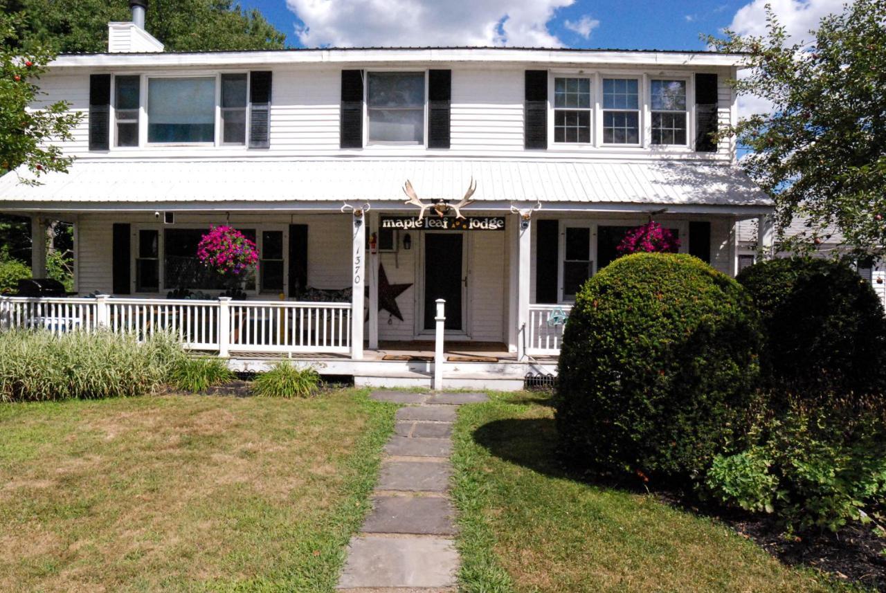 Maple Leaf Lodge Schroon Lake 외부 사진