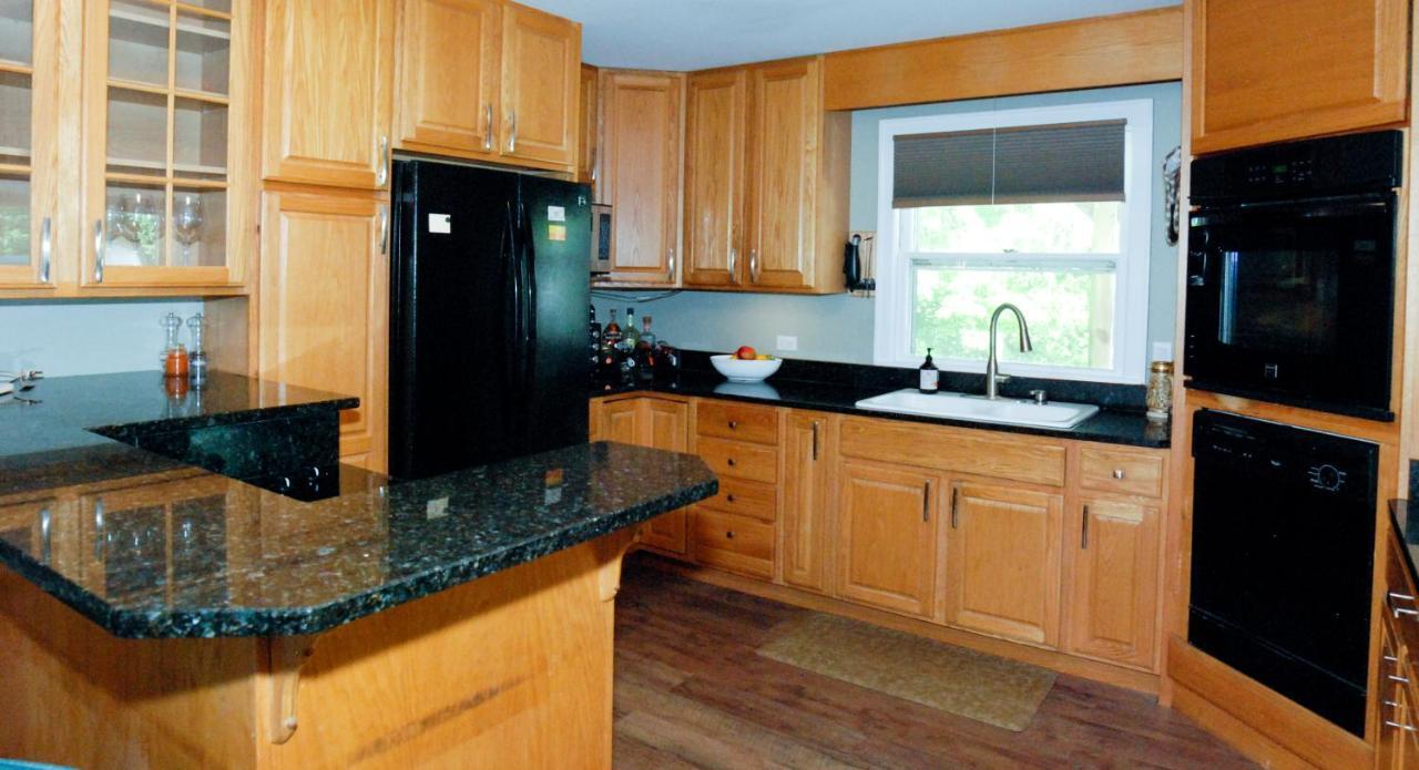 Maple Leaf Lodge Schroon Lake 외부 사진