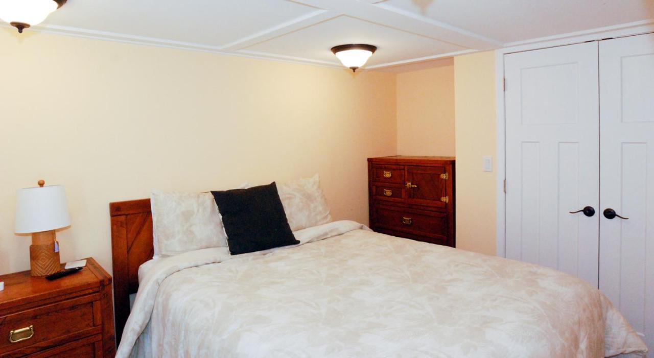 Maple Leaf Lodge Schroon Lake 외부 사진