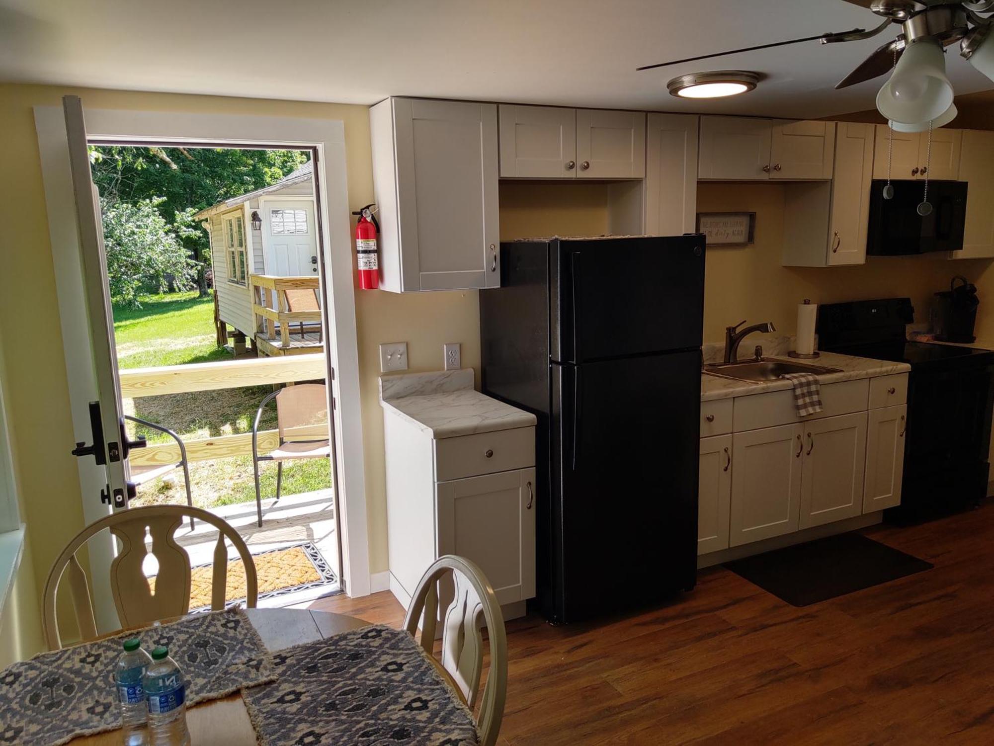 Maple Leaf Lodge Schroon Lake 외부 사진